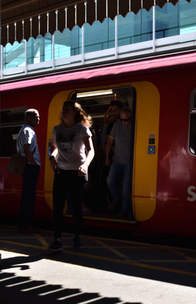 1) London - CJ Train